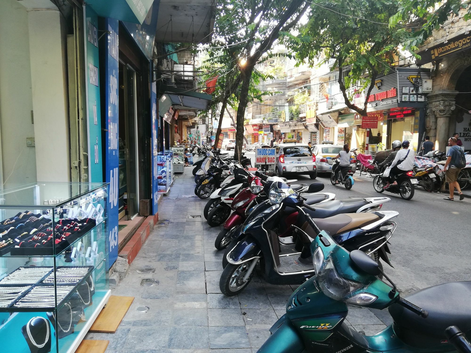 Ubuntu Homestay & Tours Hanoi Luaran gambar